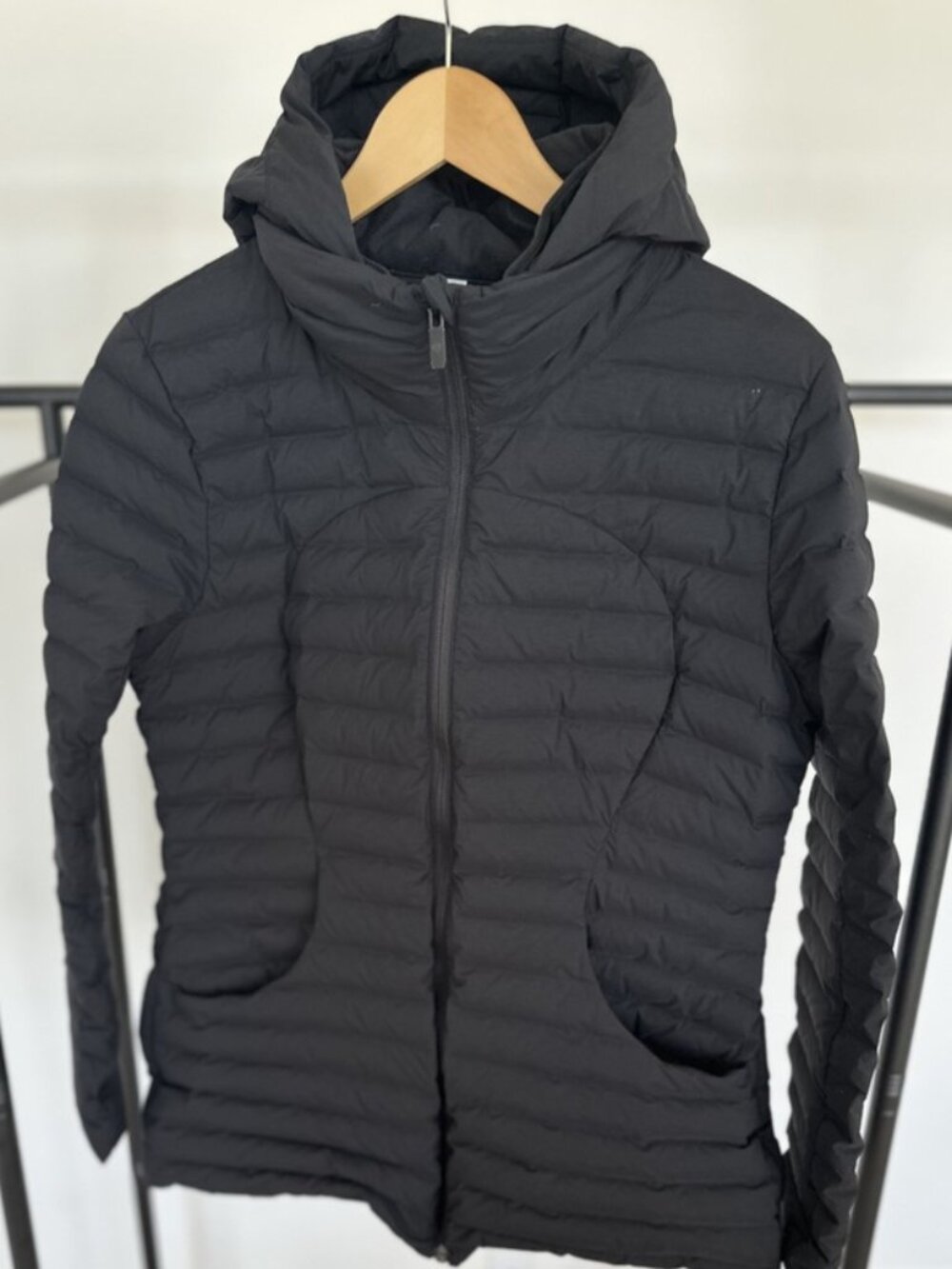 Lululemon Pack It Down Goose Down Jacket Women's Size 12 Black